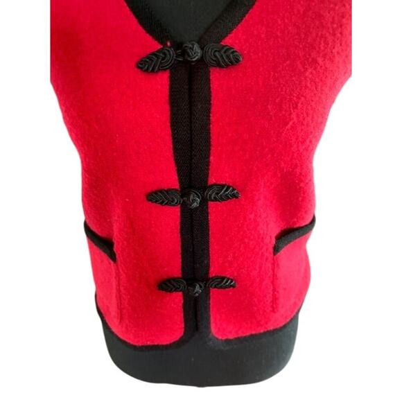 Vintage Herman Geist Red Wool Vest Size Small – Chinese Frog Closure – 100% Wool - Picture 2 of 5
